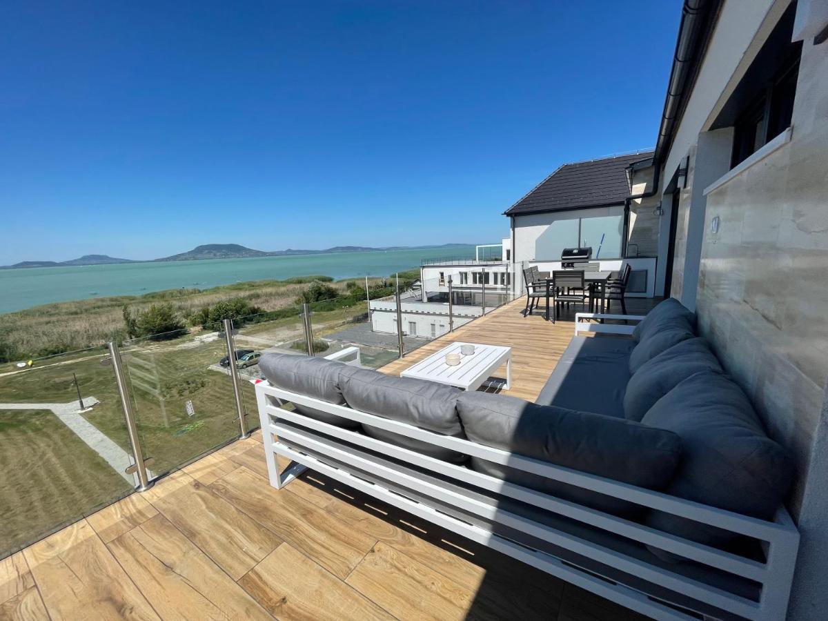 Fenyves Beach Apartman Delux Балатонфеньвеш Экстерьер фото